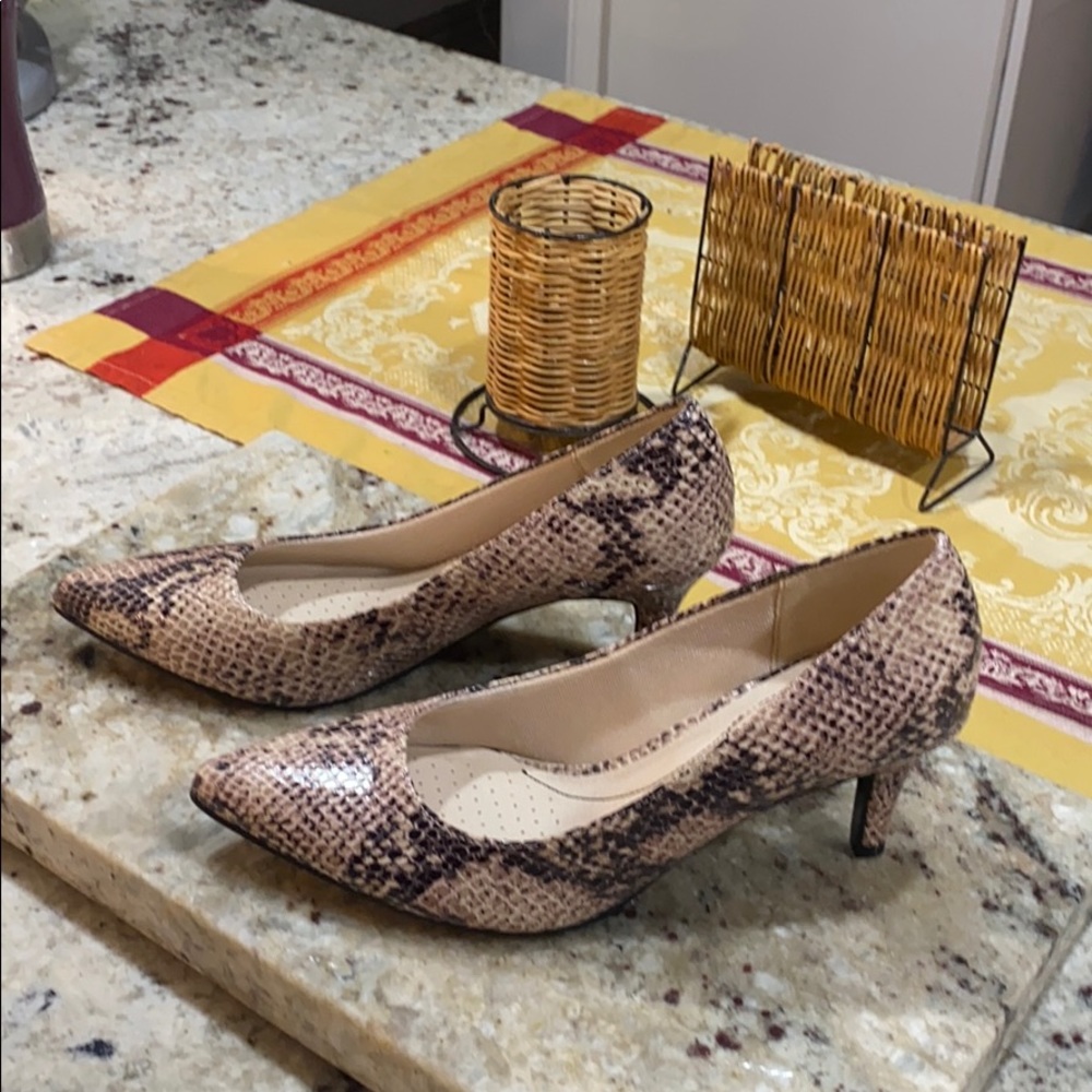 Sansa - Life Stride Soft System Shoes